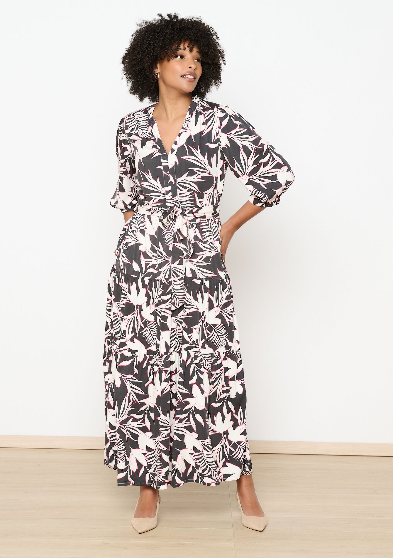 Maxi-jurk met bloemenprint, Maxi-jurk met bloemenprint - BLACK - 08103879_1119