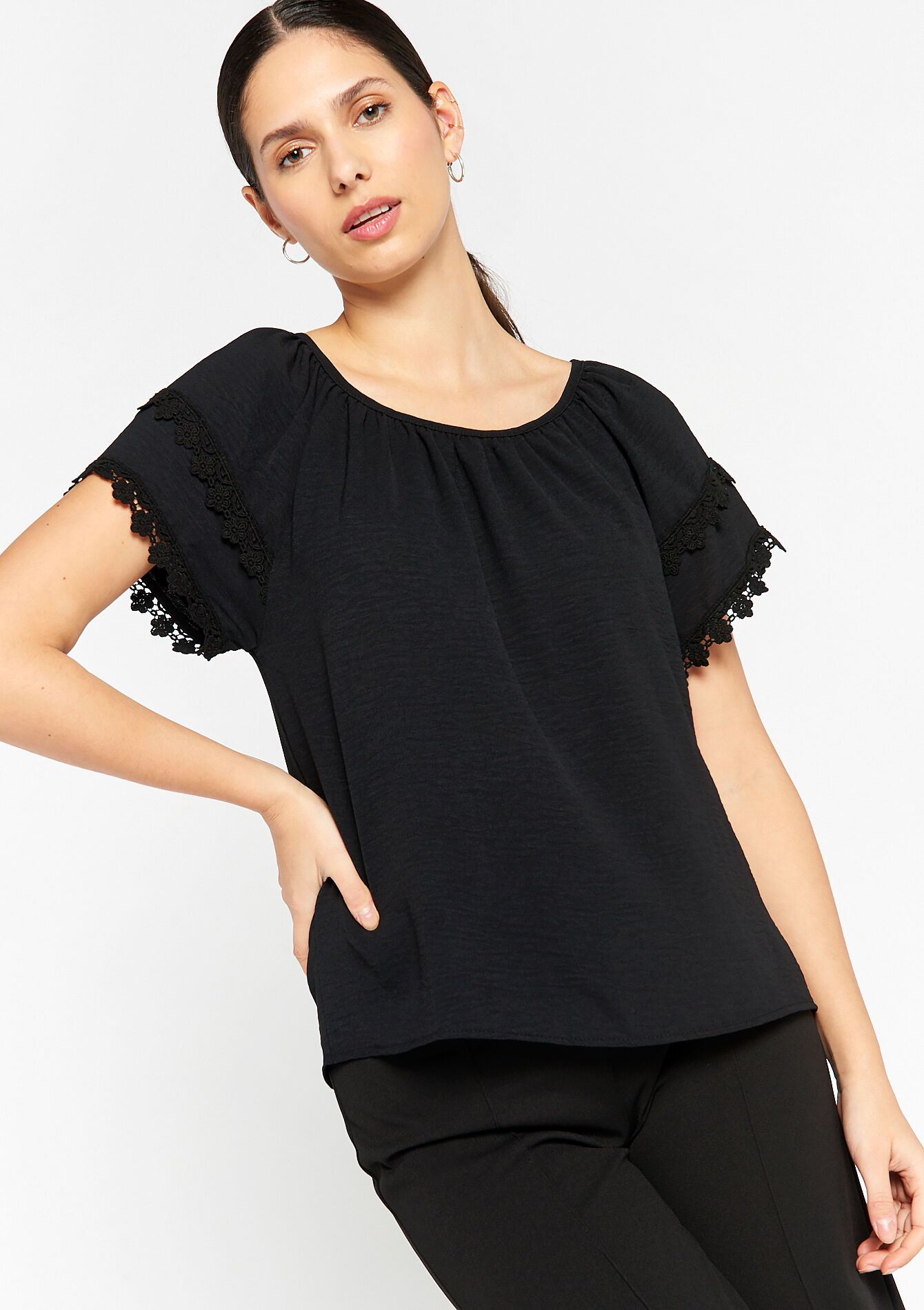 Blouse aux détails en crochet - BLACK - 05702198_1119