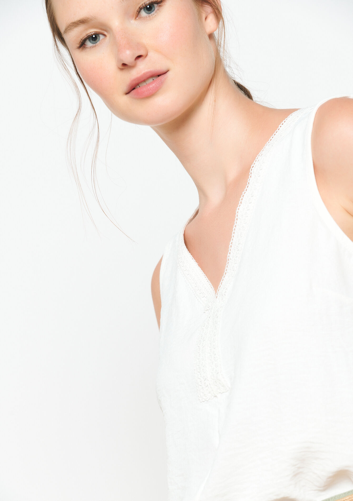 Top with V-neck, Top with V-neck - OPTICAL WHITE - 02200445_1019