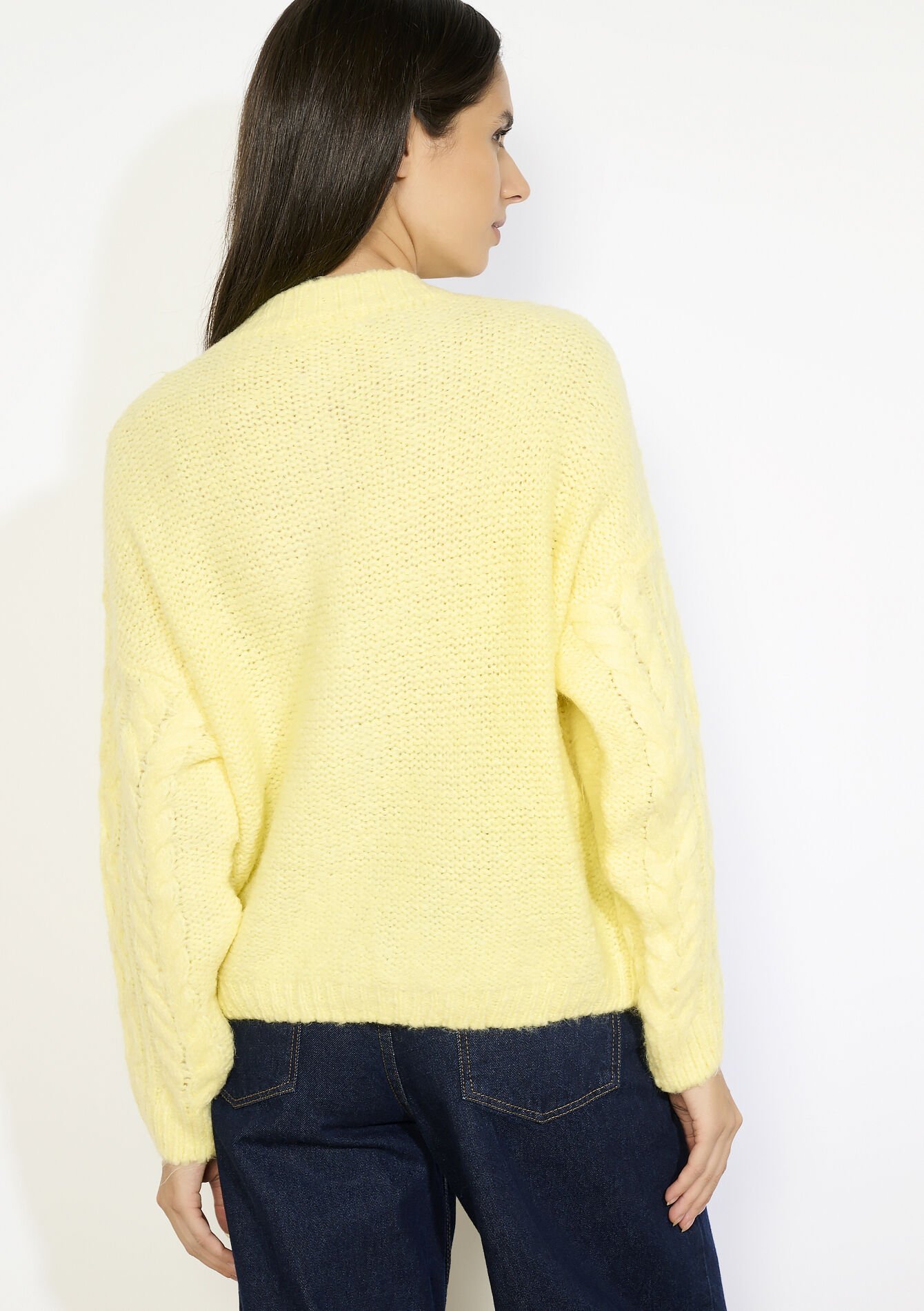 Kabelgebreide cardigan met knopen, Kabelgebreide cardigan met knopen - YELLOW PASTEL - 04101374_5004