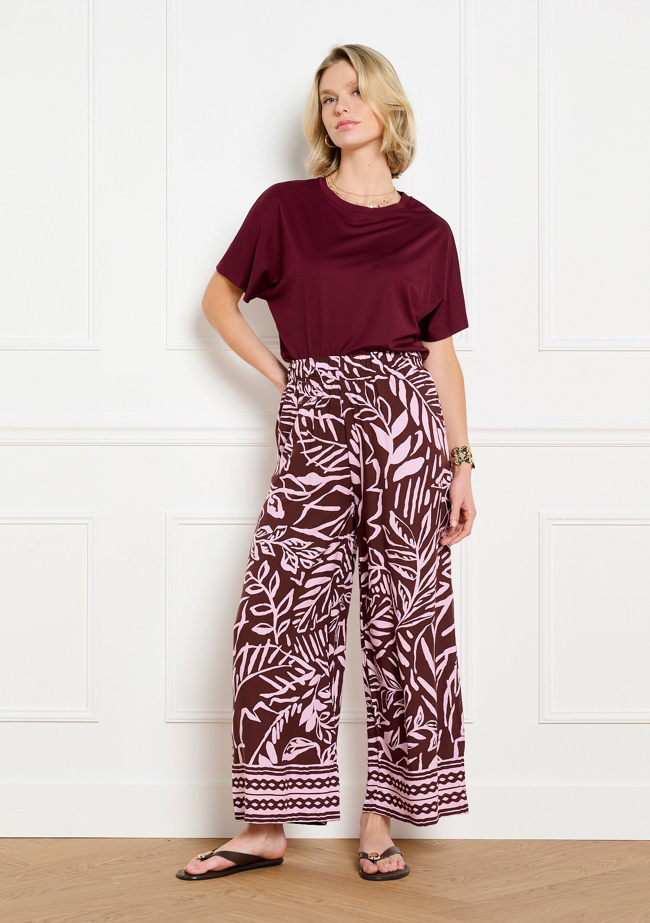 Wijde broek met print - BROWN DARK CHOCOLATE - 06601066_3720