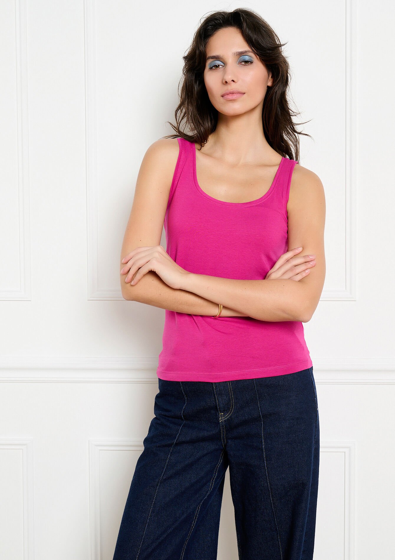 Nauwsluitende top, , back