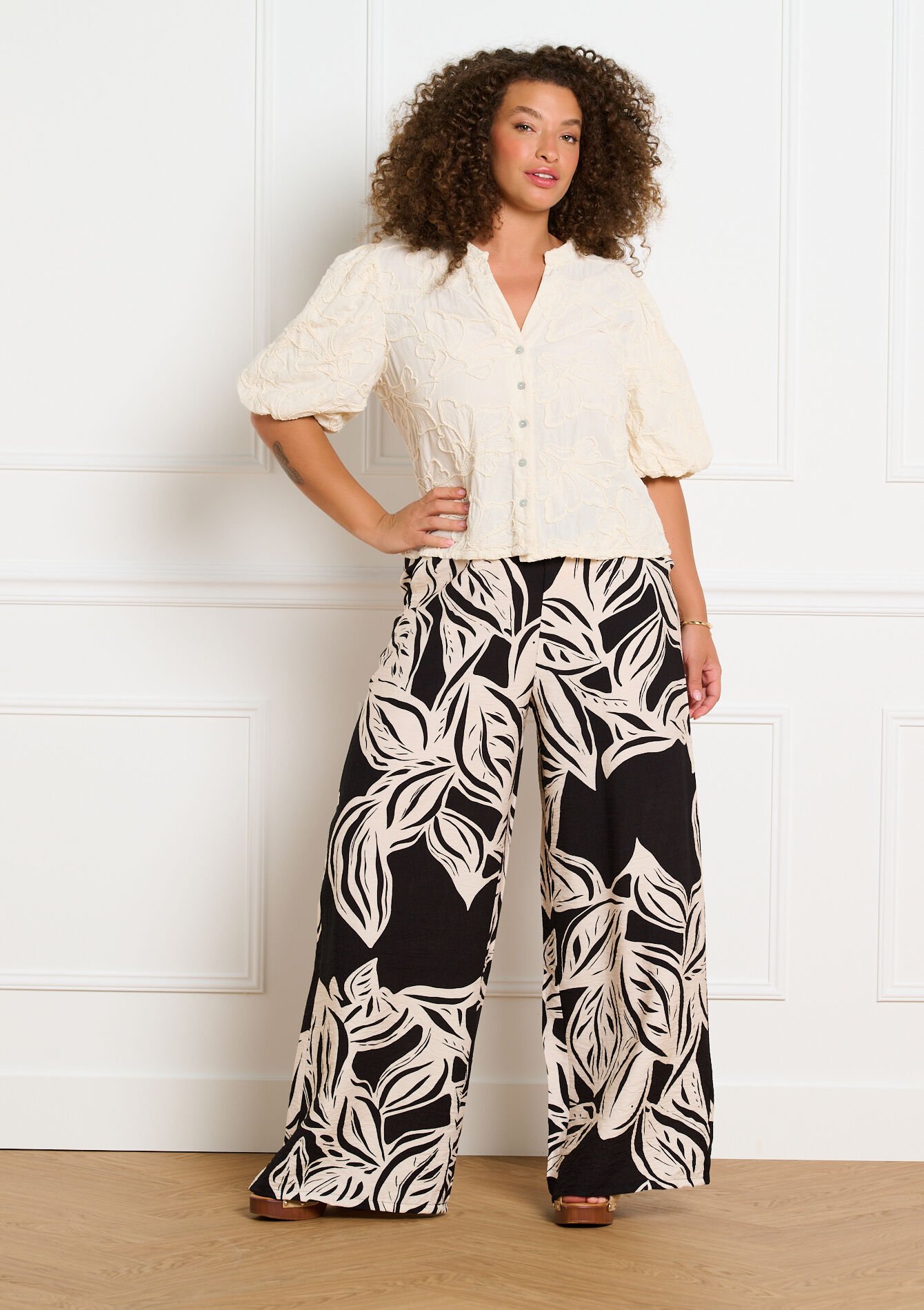 Blouse met structuur en volume mouwen - VANILLA WHITE - 05703070_1013