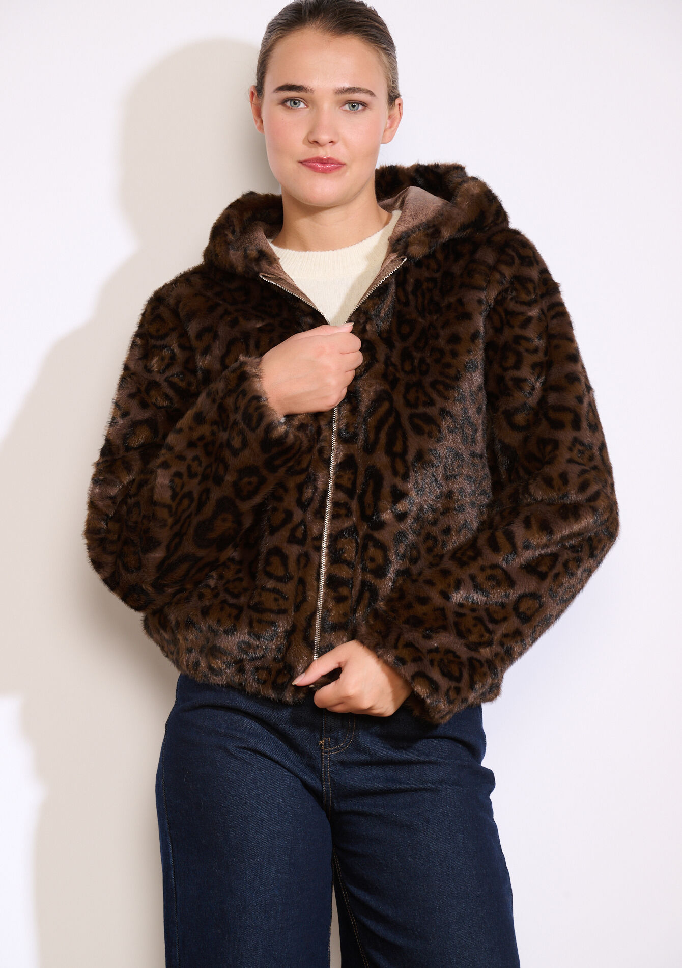 Korte jas met luipaardprint, Korte jas met luipaardprint - BROWN DARK CHOCOLATE - 23000779_3720