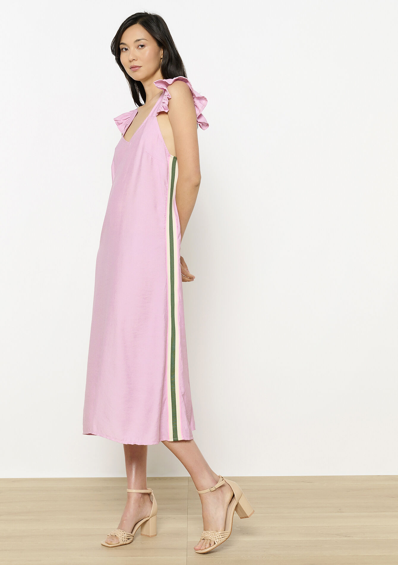 Ruffled maxi dress - LILAC BRIGHT - 08104165