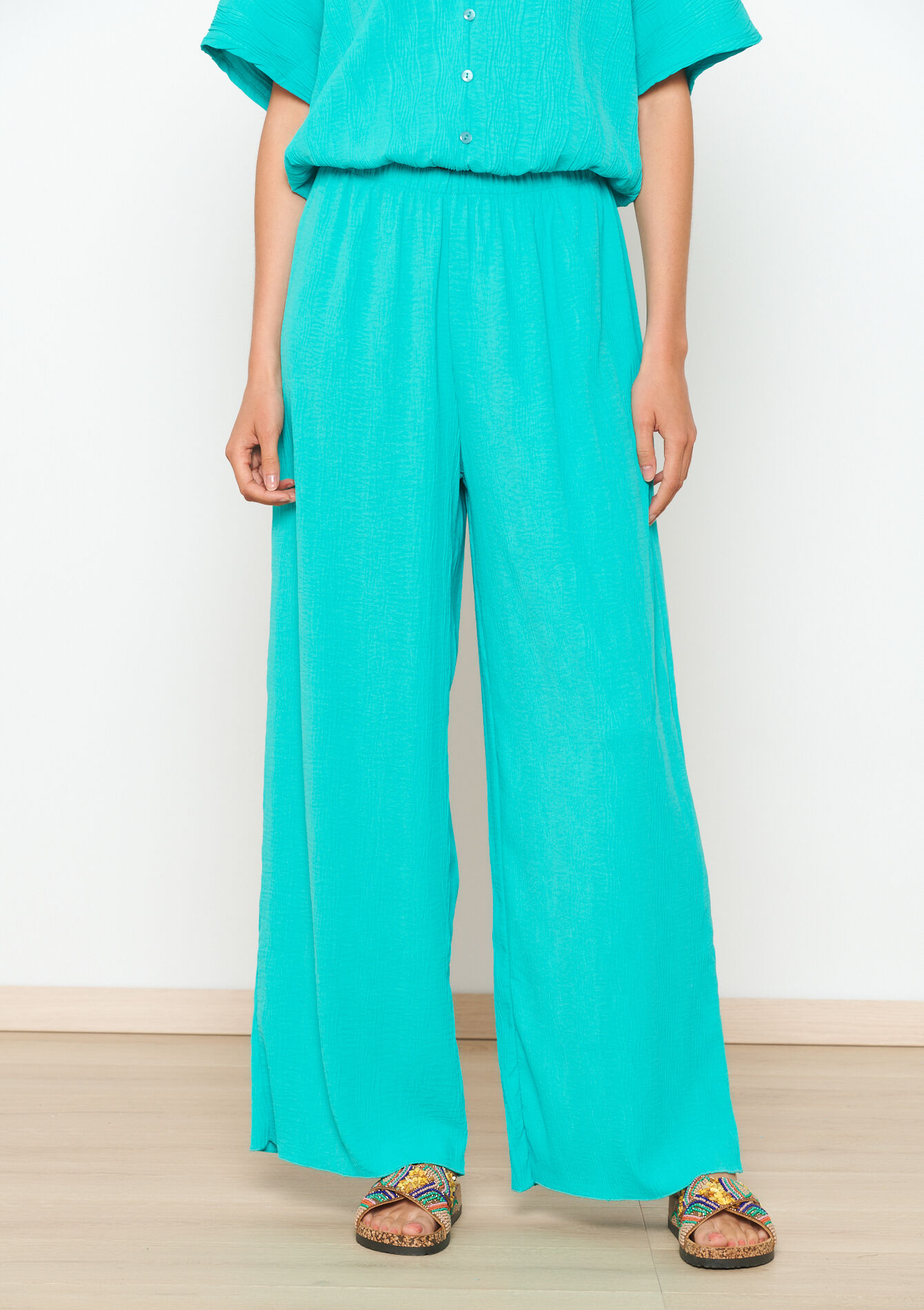 Loose trousers with pleats, Loose trousers with pleats - BLUE LAGOON - 06600850_2521