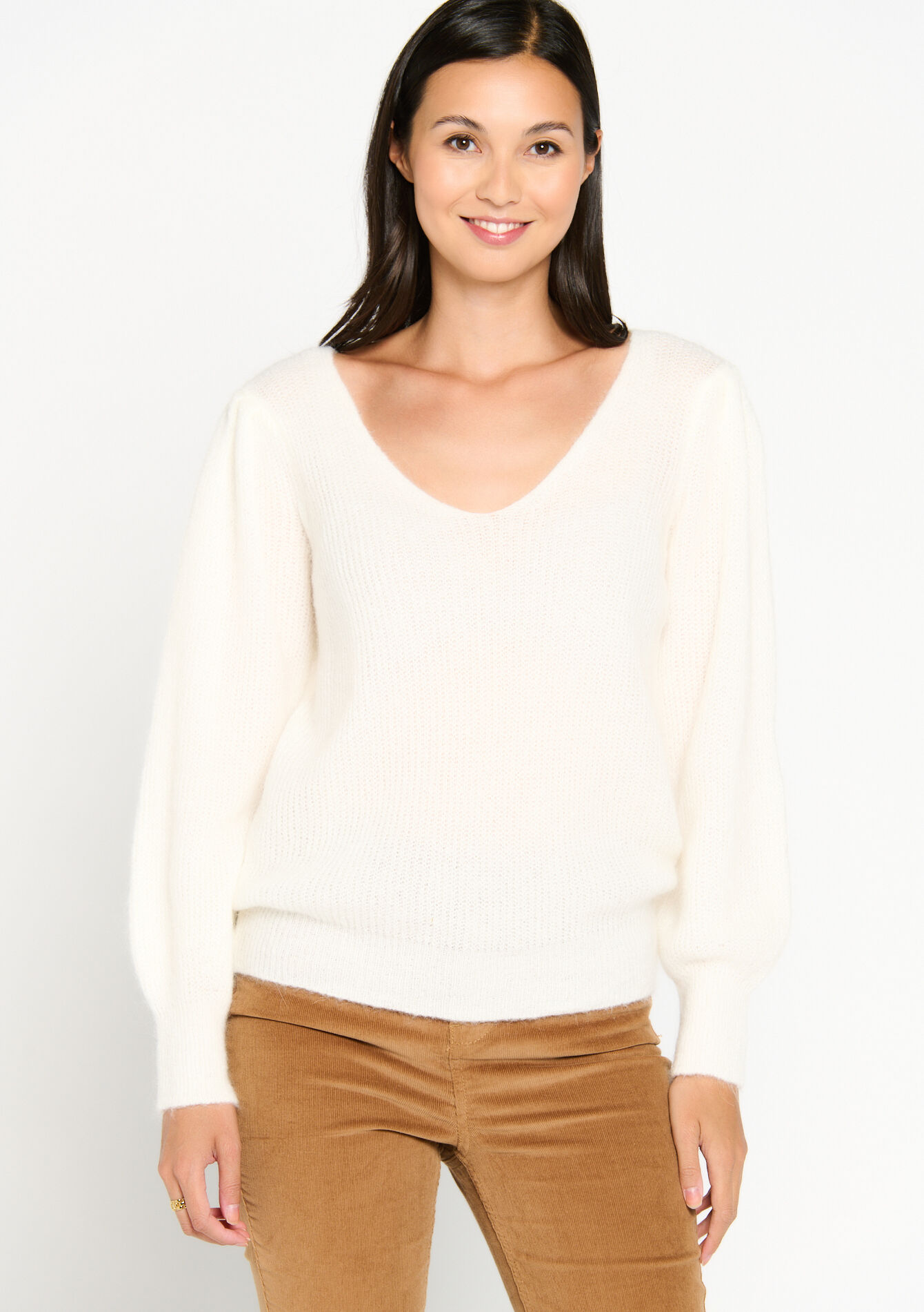 Soft pullover with V-neck, Soft pullover with V-neck - VANILLA WHITE - 04006279_1013
