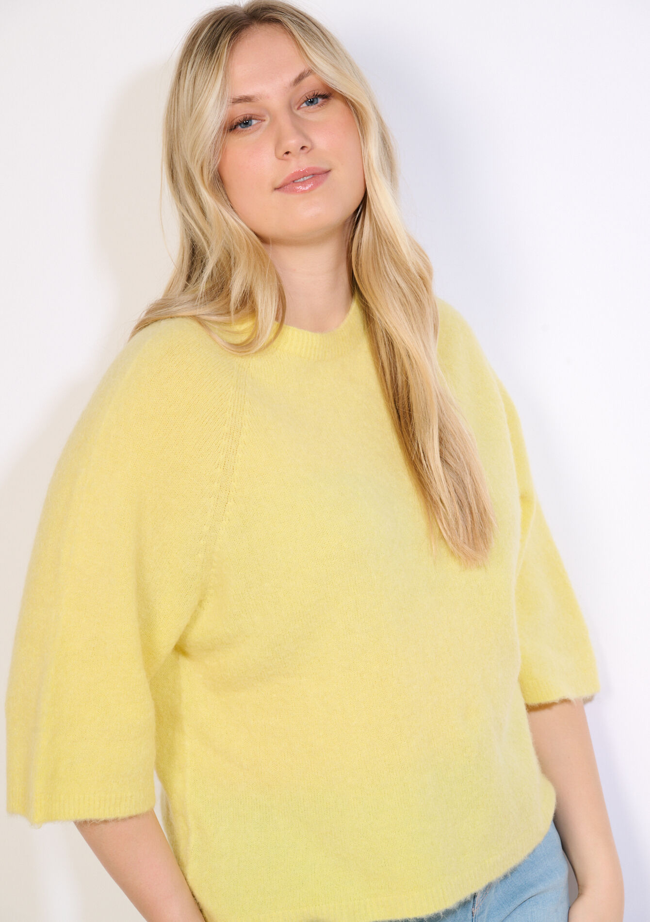 Zachte trui met 3/4-mouw - YELLOW PASTEL - 04007207_5004