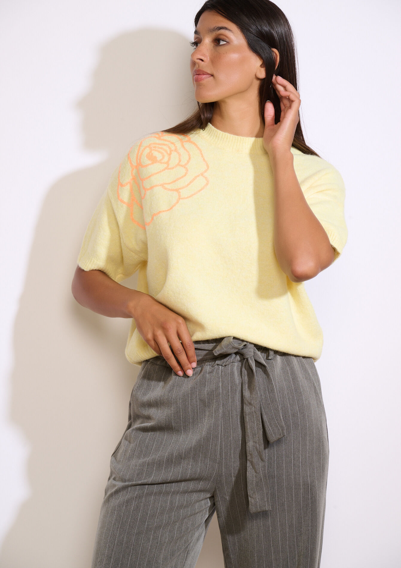 Pull à motif fleur - YELLOW PASTEL - 04006981_5004