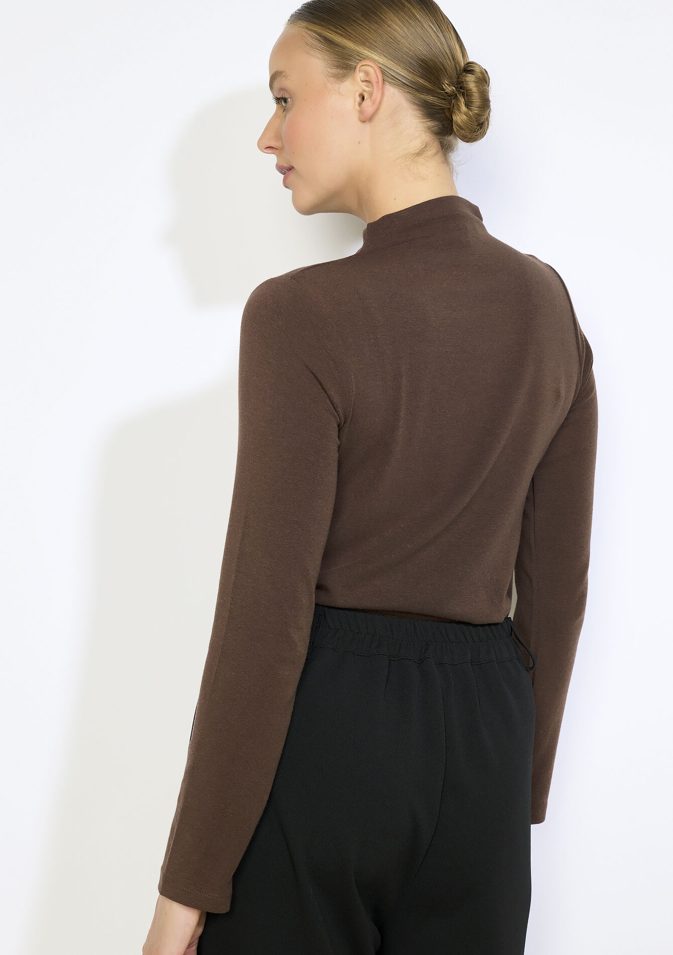 T-shirt lange mouwen met col, T-shirt lange mouwen met col - BROWN DARK CHOCOLATE - 02400351_3720