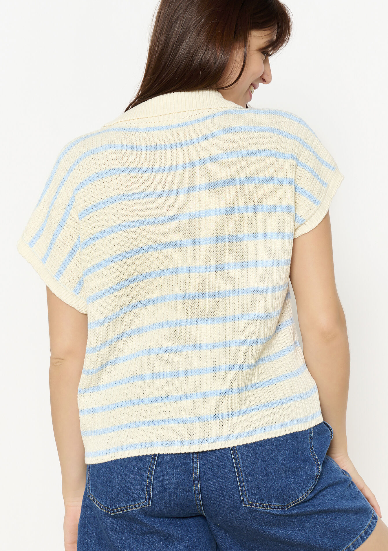 Gestreepte gebreide polotop - VANILLA WHITE - 04006967_1013