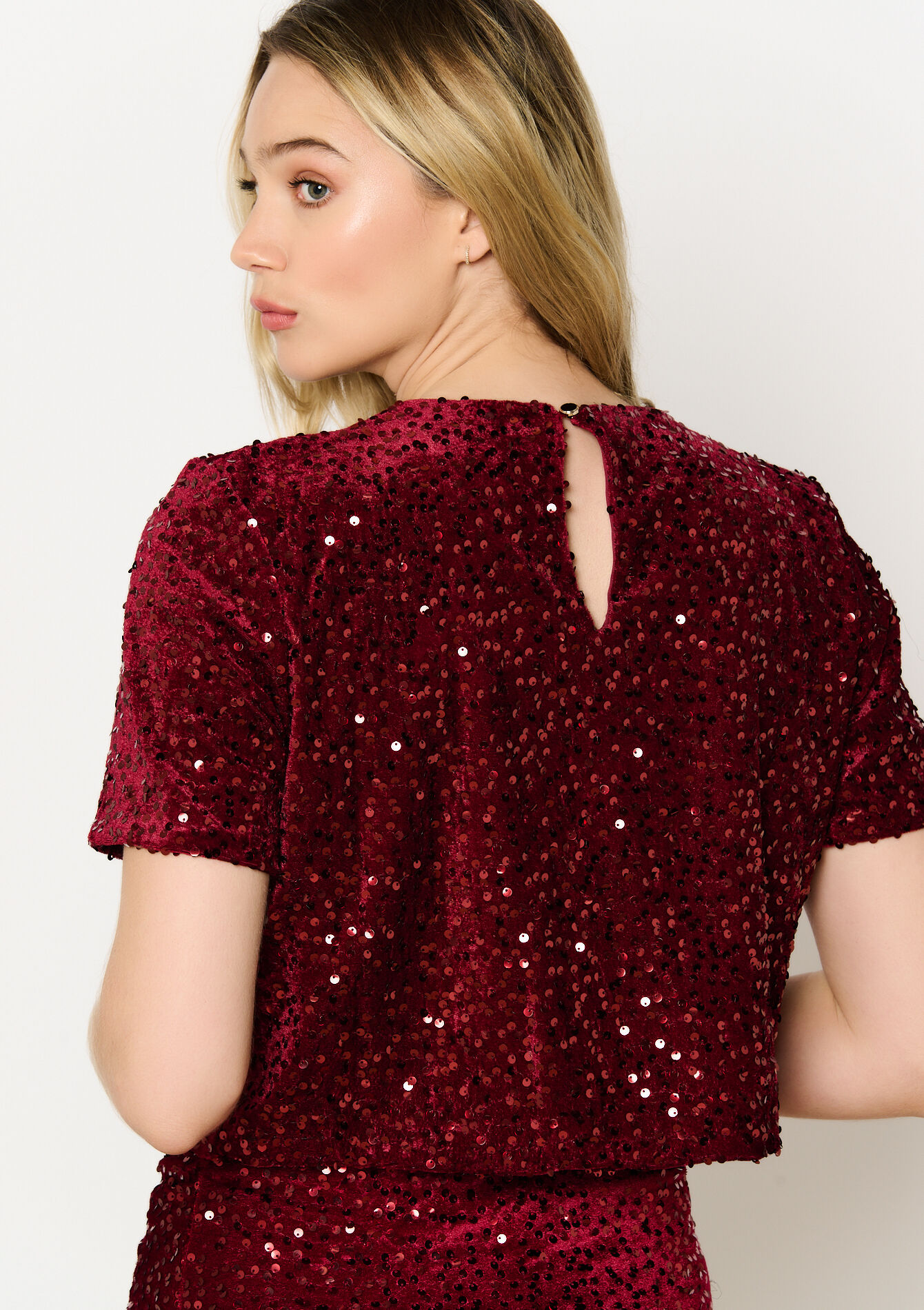 Fluwelen T-shirt met pailletten, Fluwelen T-shirt met pailletten - BORDEAUX WINE - 02301700_5514
