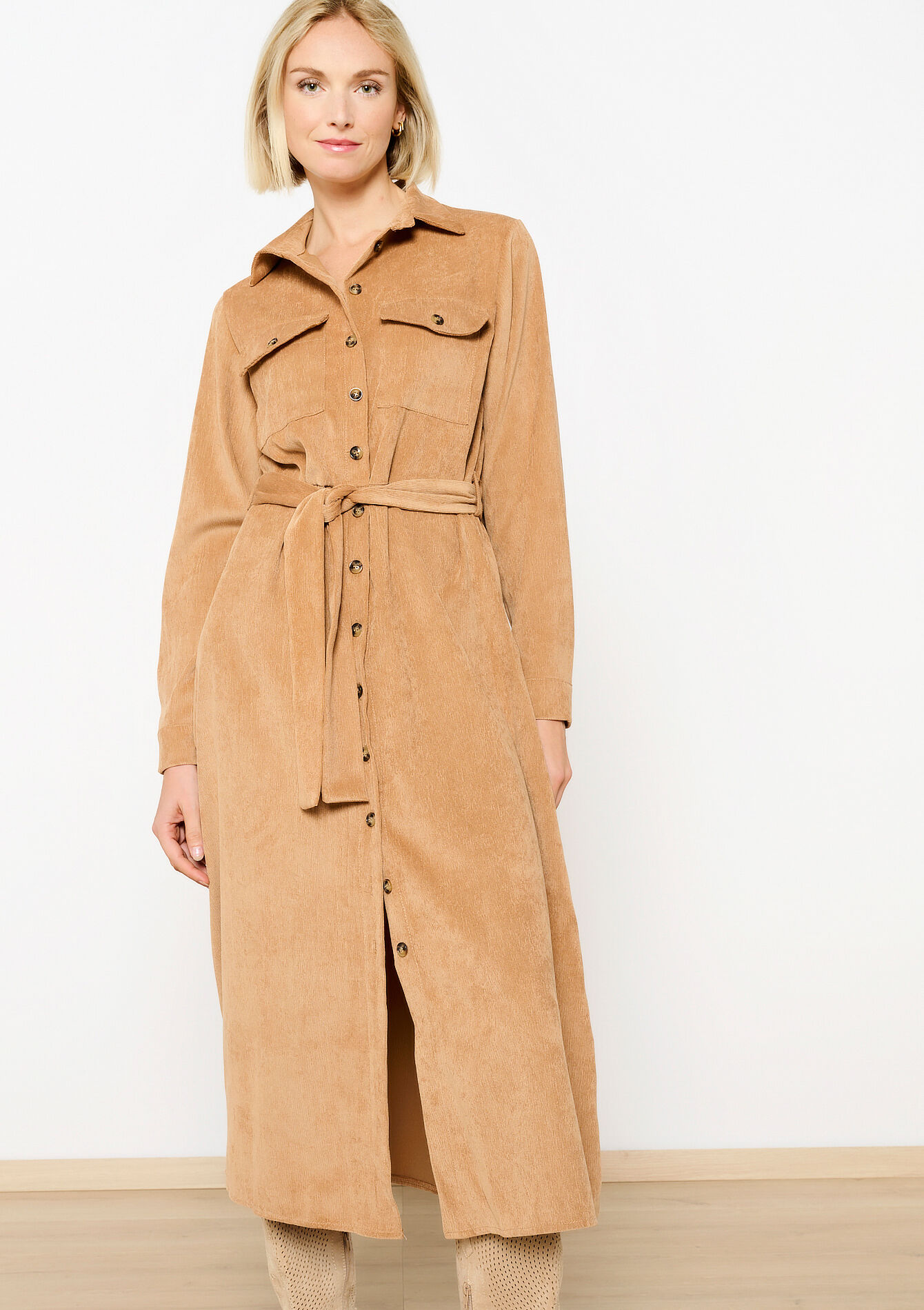 Robe-chemise en velours côtelé, Robe-chemise en velours côtelé - LIGHT CAMEL - 08103875_3814