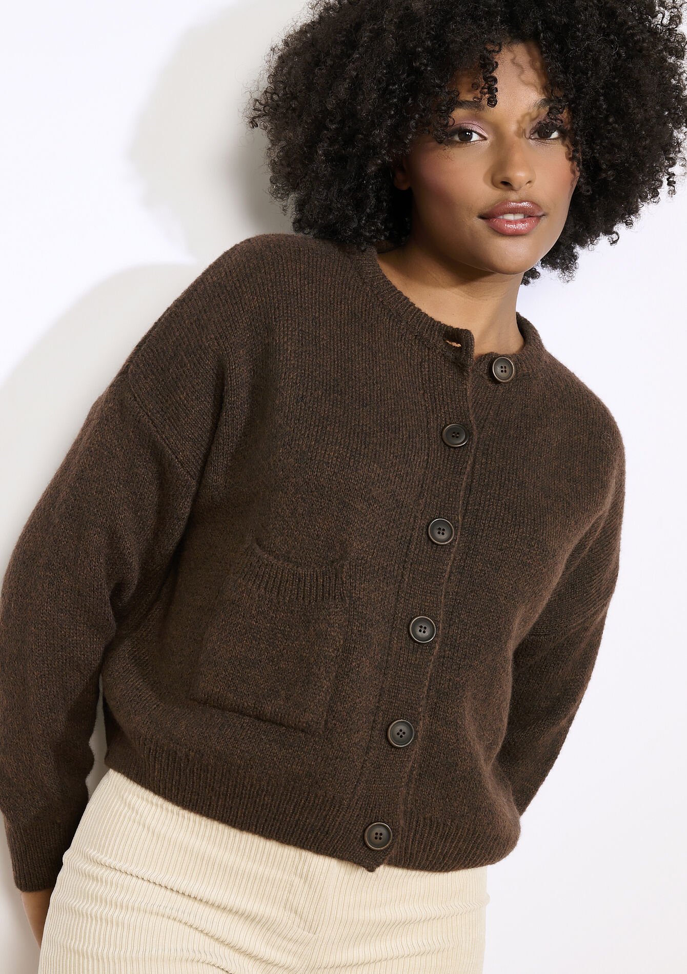 Gebreide cardigan met knopen, Gebreide cardigan met knopen - BROWN DARK CHOCOLATE - 04101401_3720