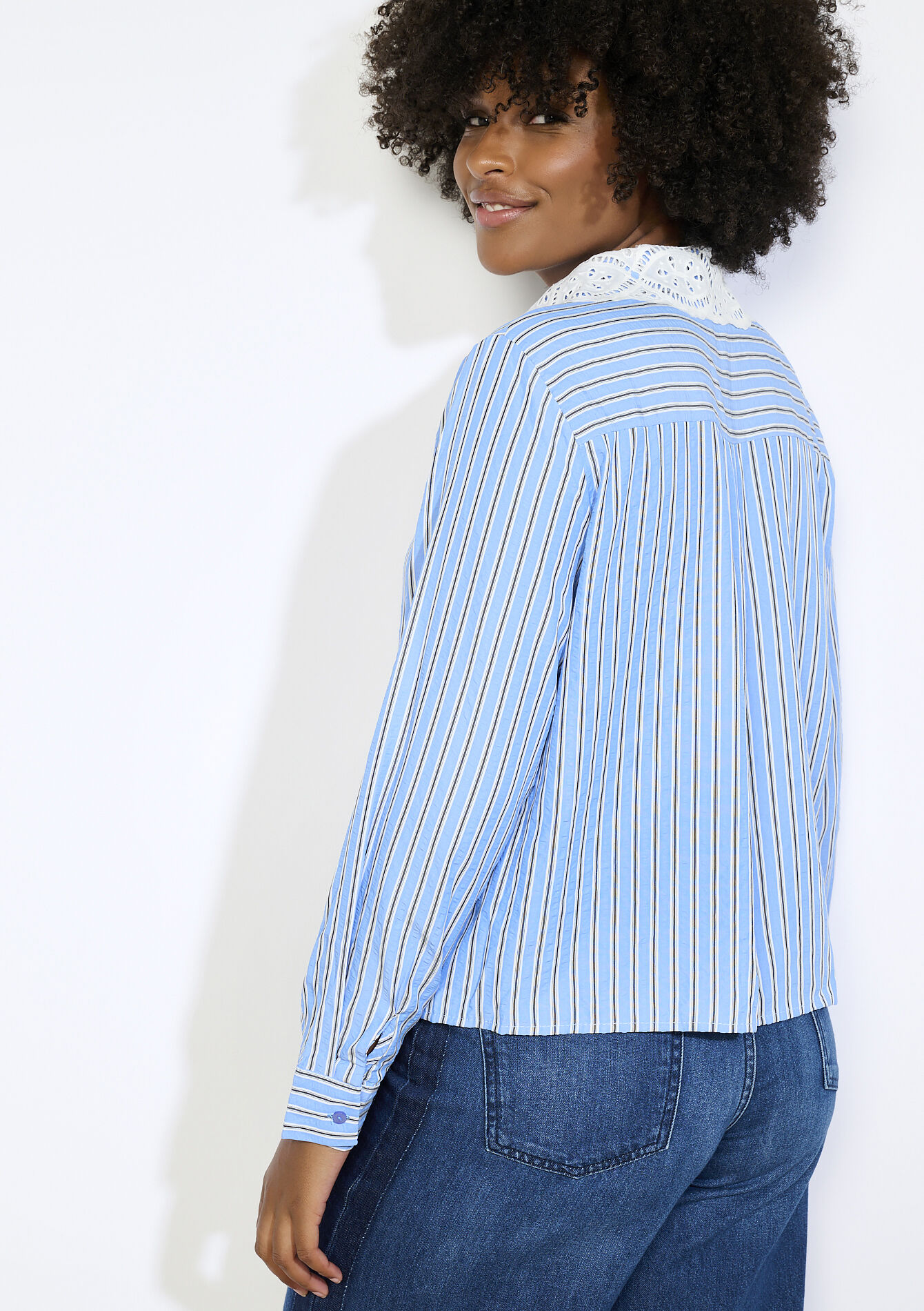 Gestreept hemd met macramékraag - BLUE PASTEL - 05702872_3003