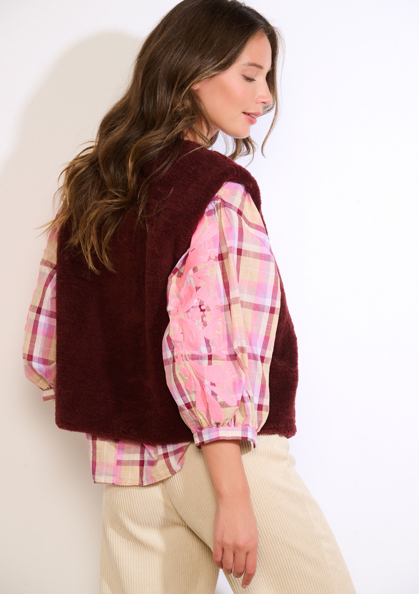 Mouwloos gilet van imitatiebont, Mouwloos gilet van imitatiebont - BORDEAUX WINE - 09001512_5514