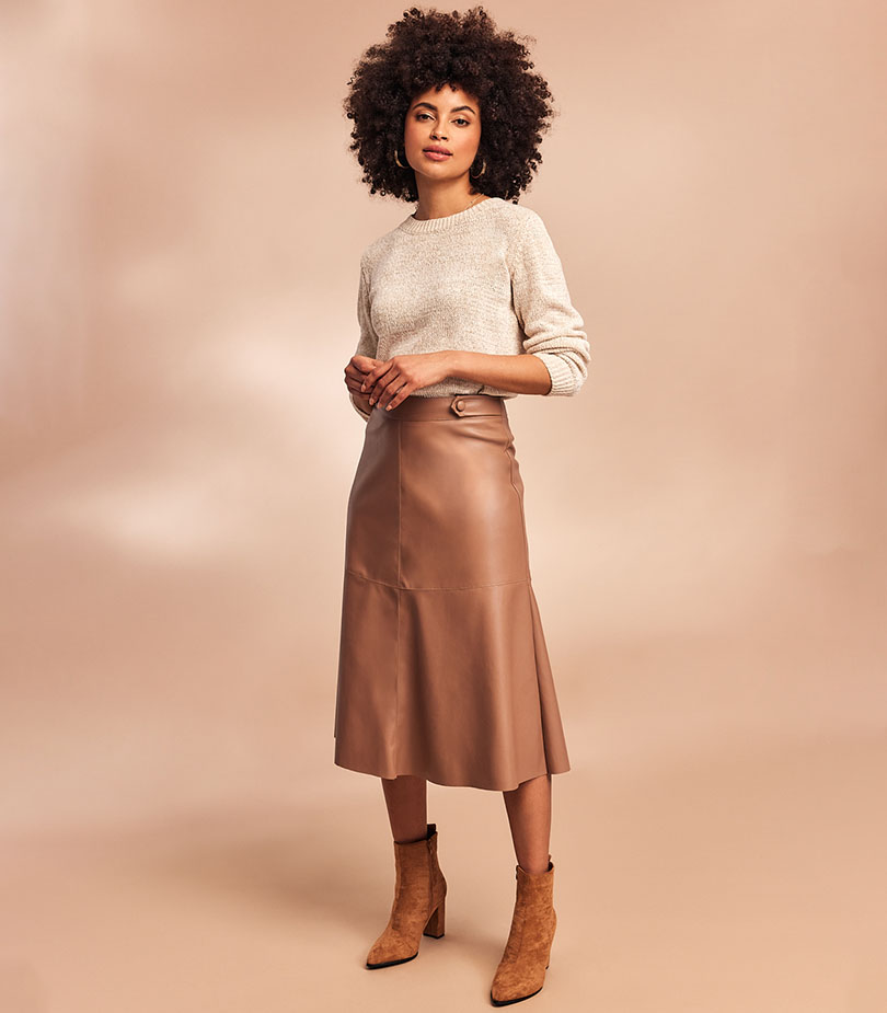 Cropped pullover and Midi skirt in faux leather
