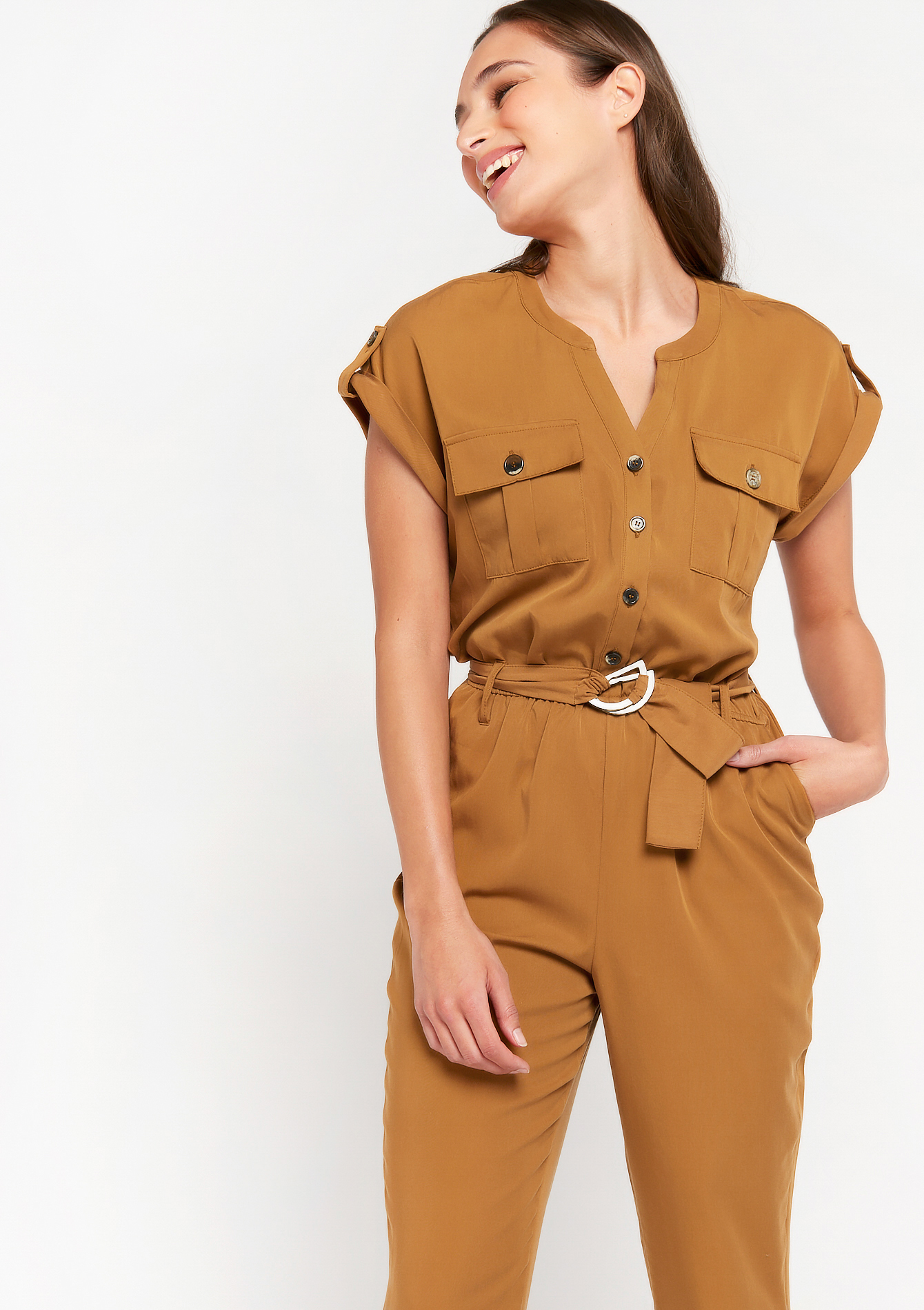 Jumpsuit met korte mouwen en ceintuur LolaLiza