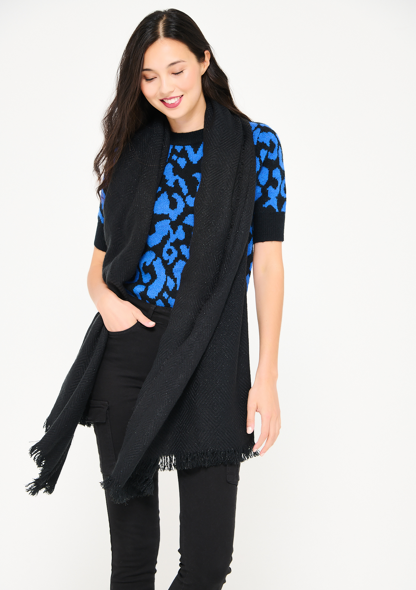 Soft lurex scarf in pattern - BLACK - 1006481