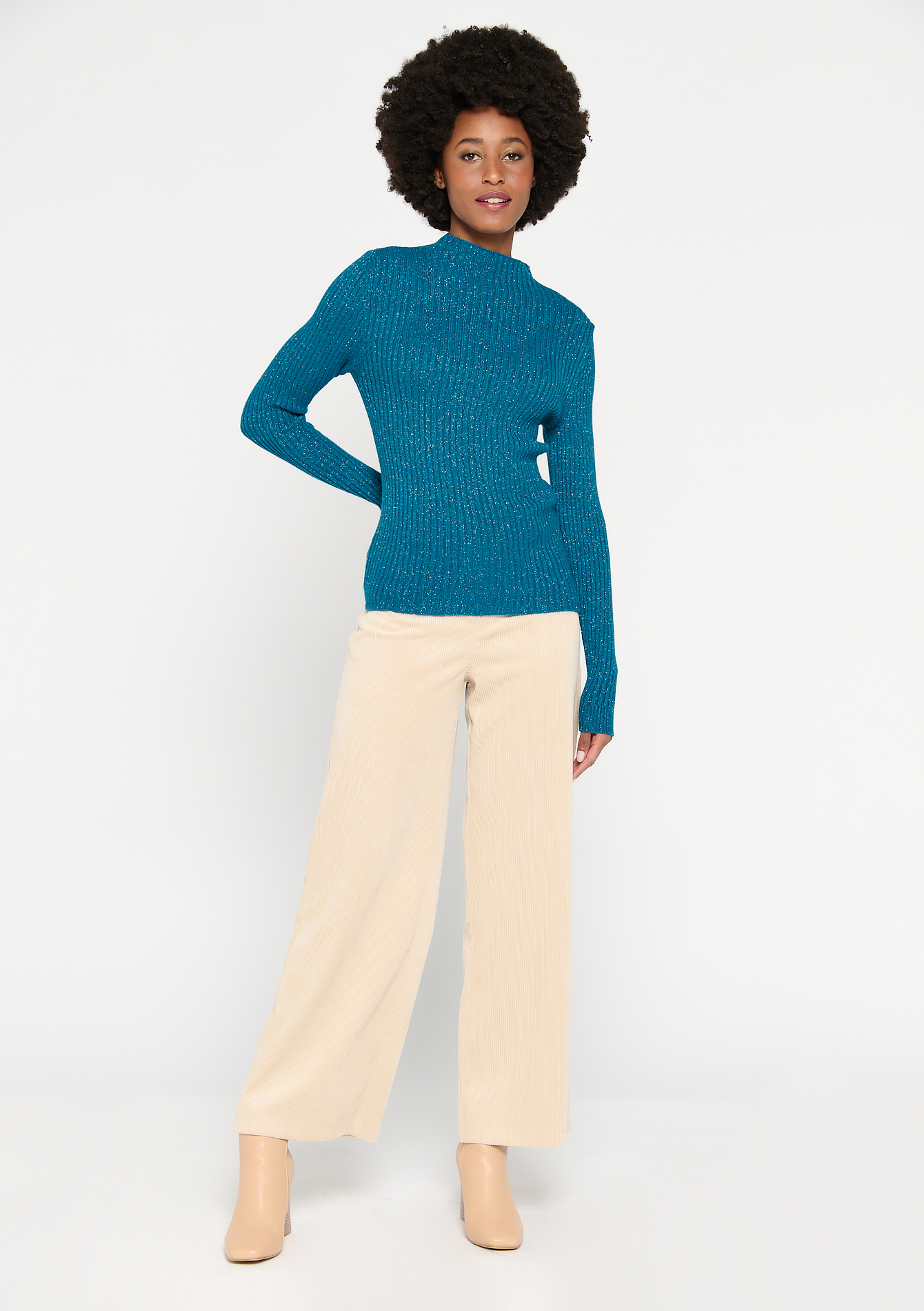 Pull a col roulé en lurex