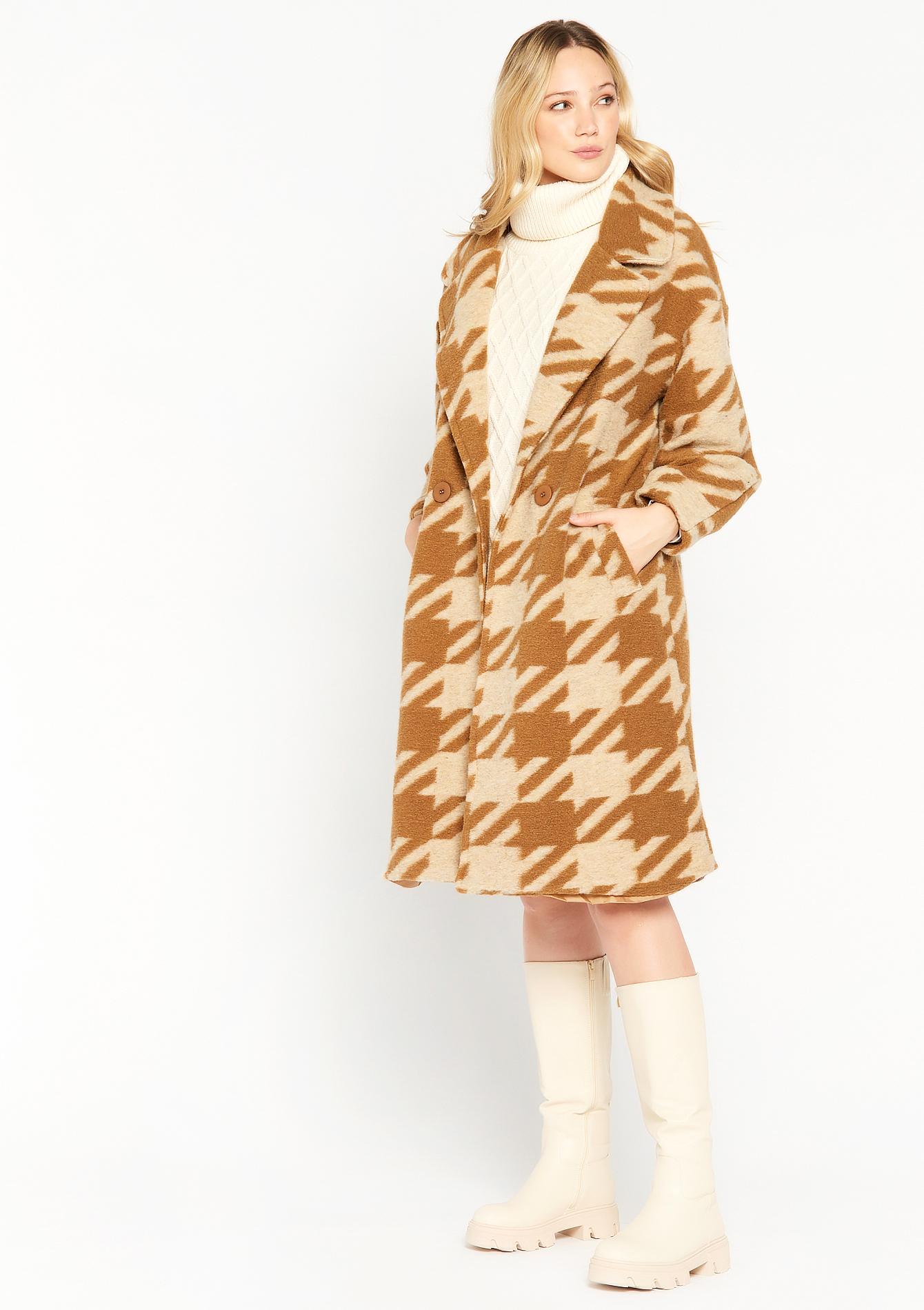 Oversized coat in graphic print - BEIGE & OFF WHITE - 23000426_1938