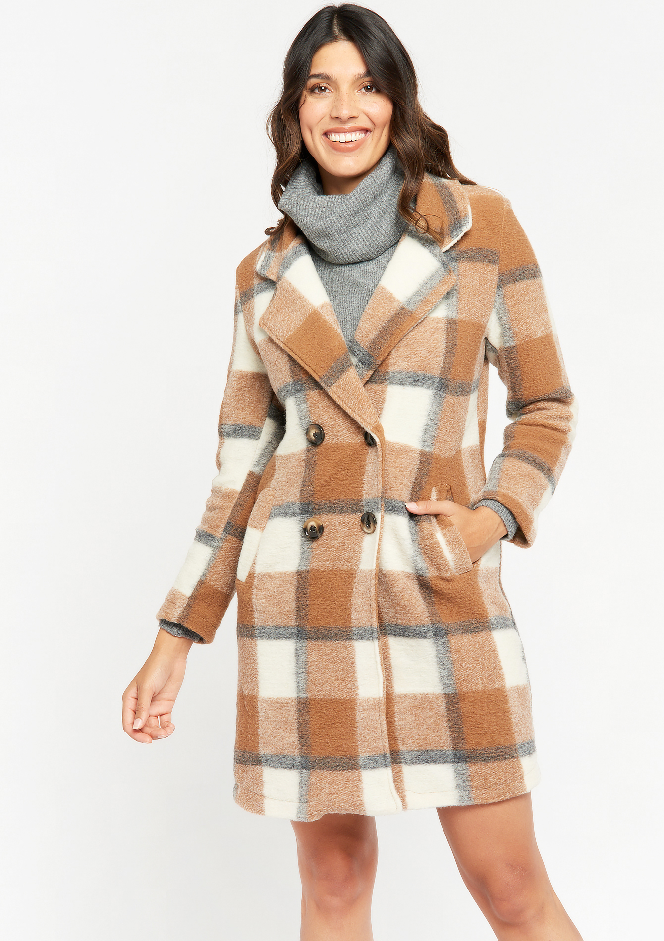 Check coat with buttons - CAMEL BEIGE - 23000296_1132