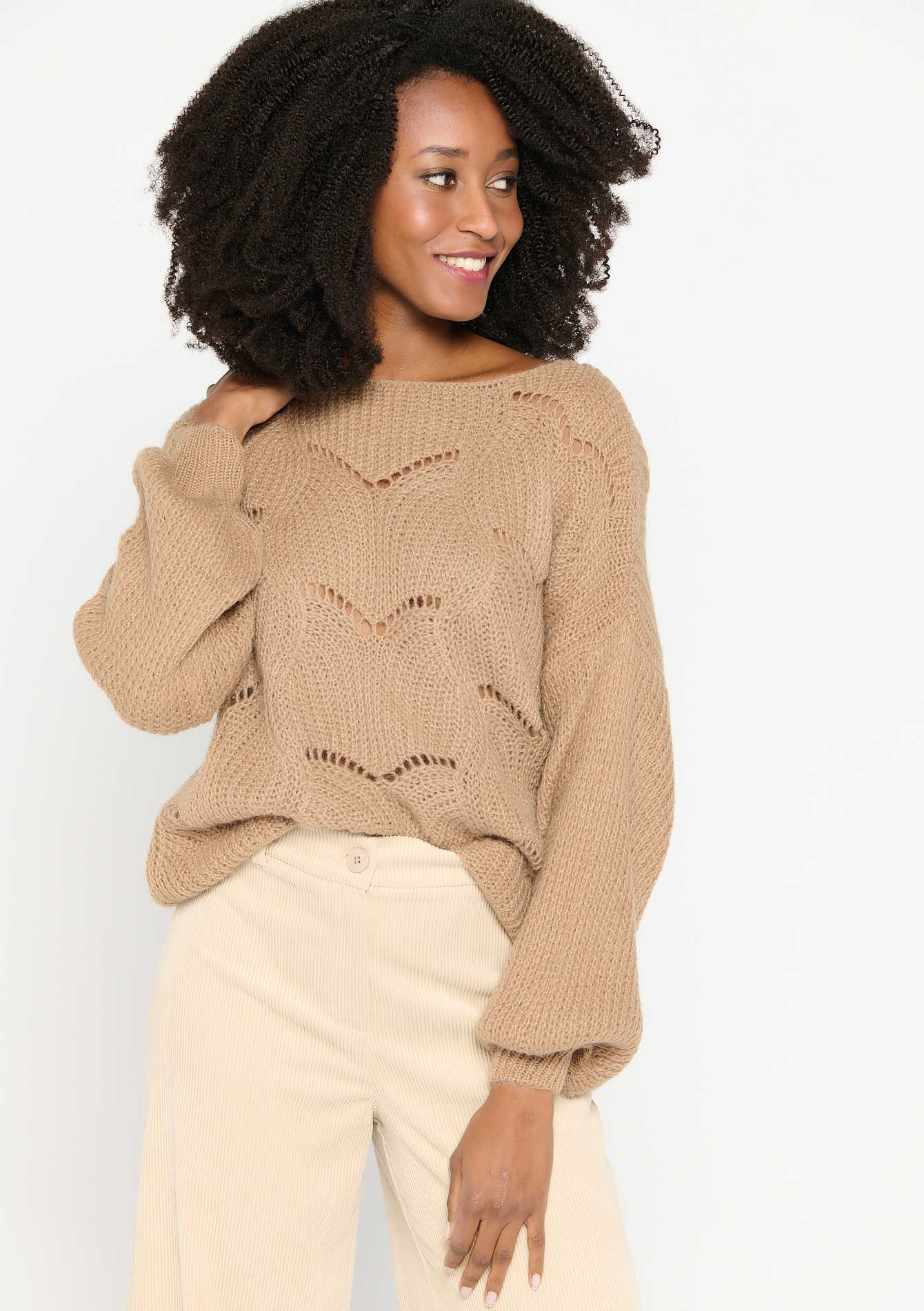 Pull a manches chauve-souris et ajour