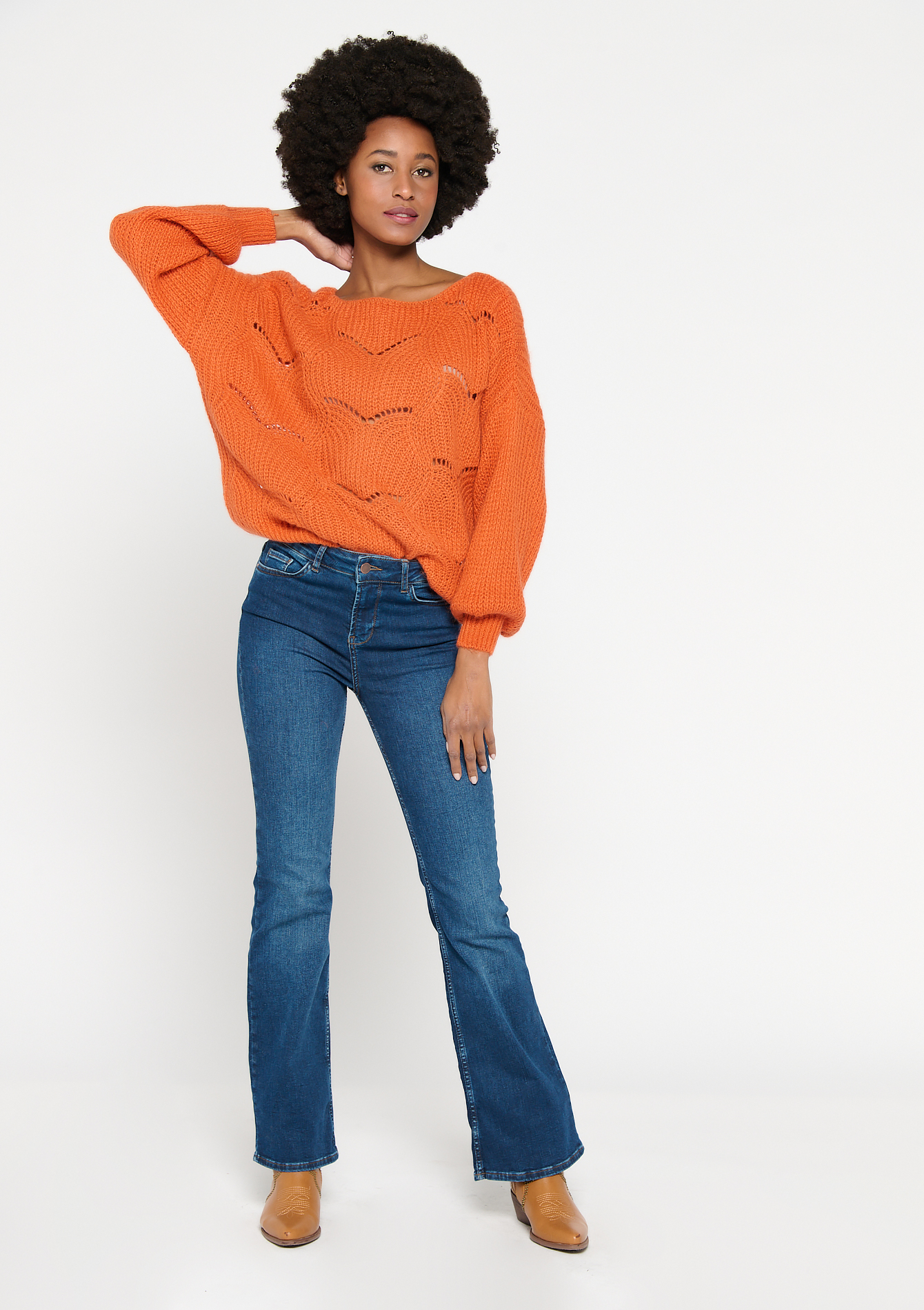 Pull a manches chauve-souris et ajour