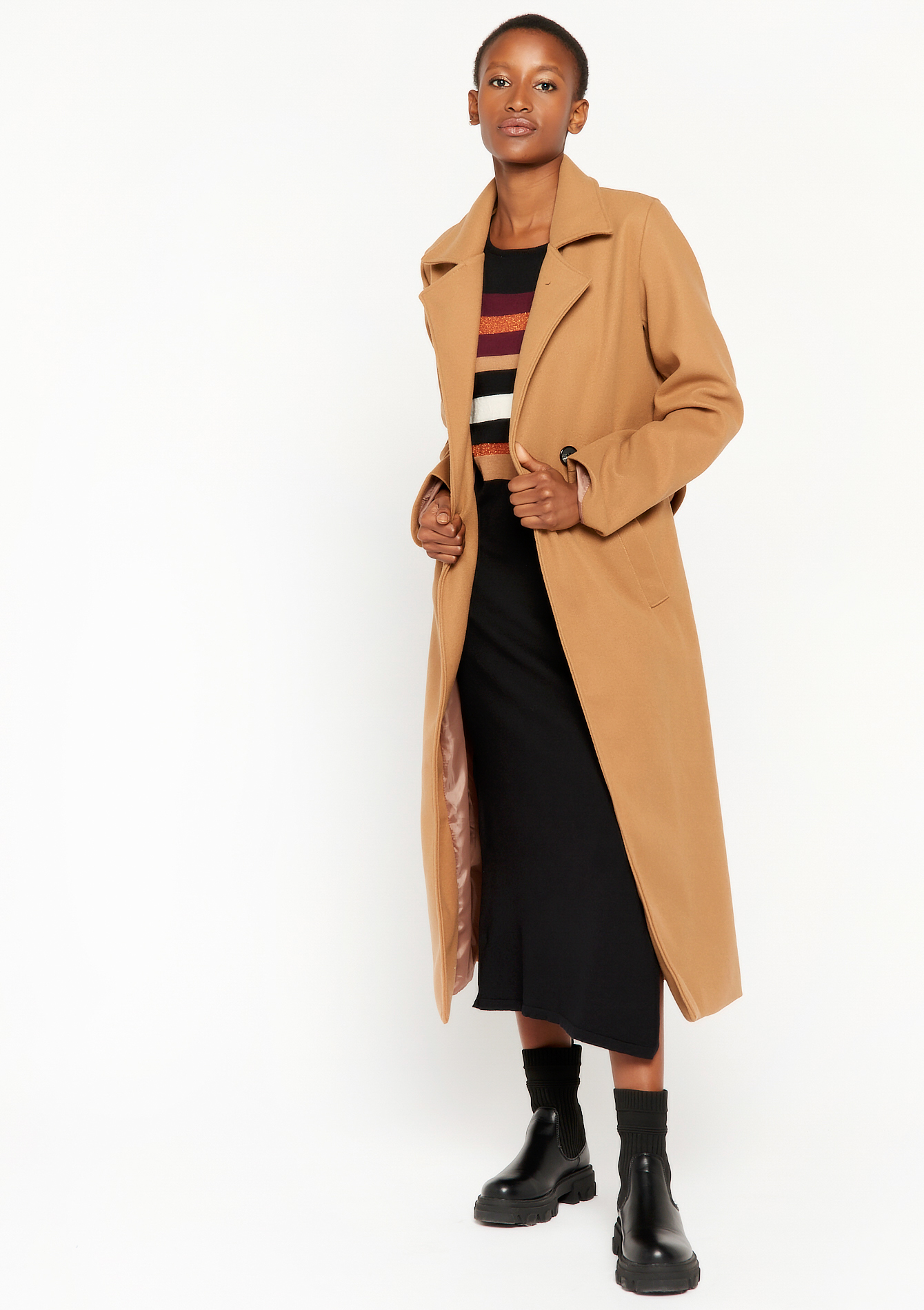 Manteau long avec ceinture