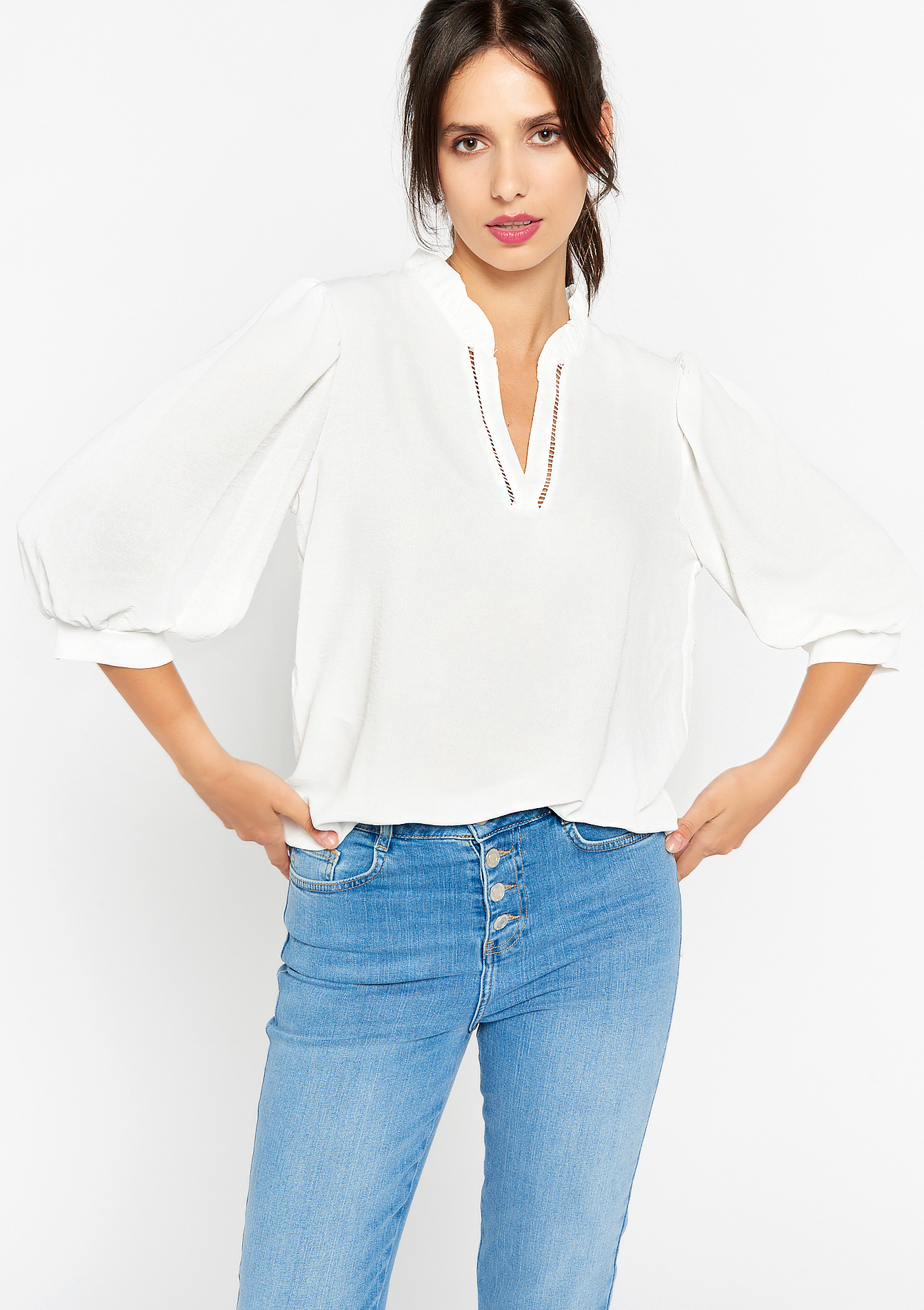 blouse met pofmouwen