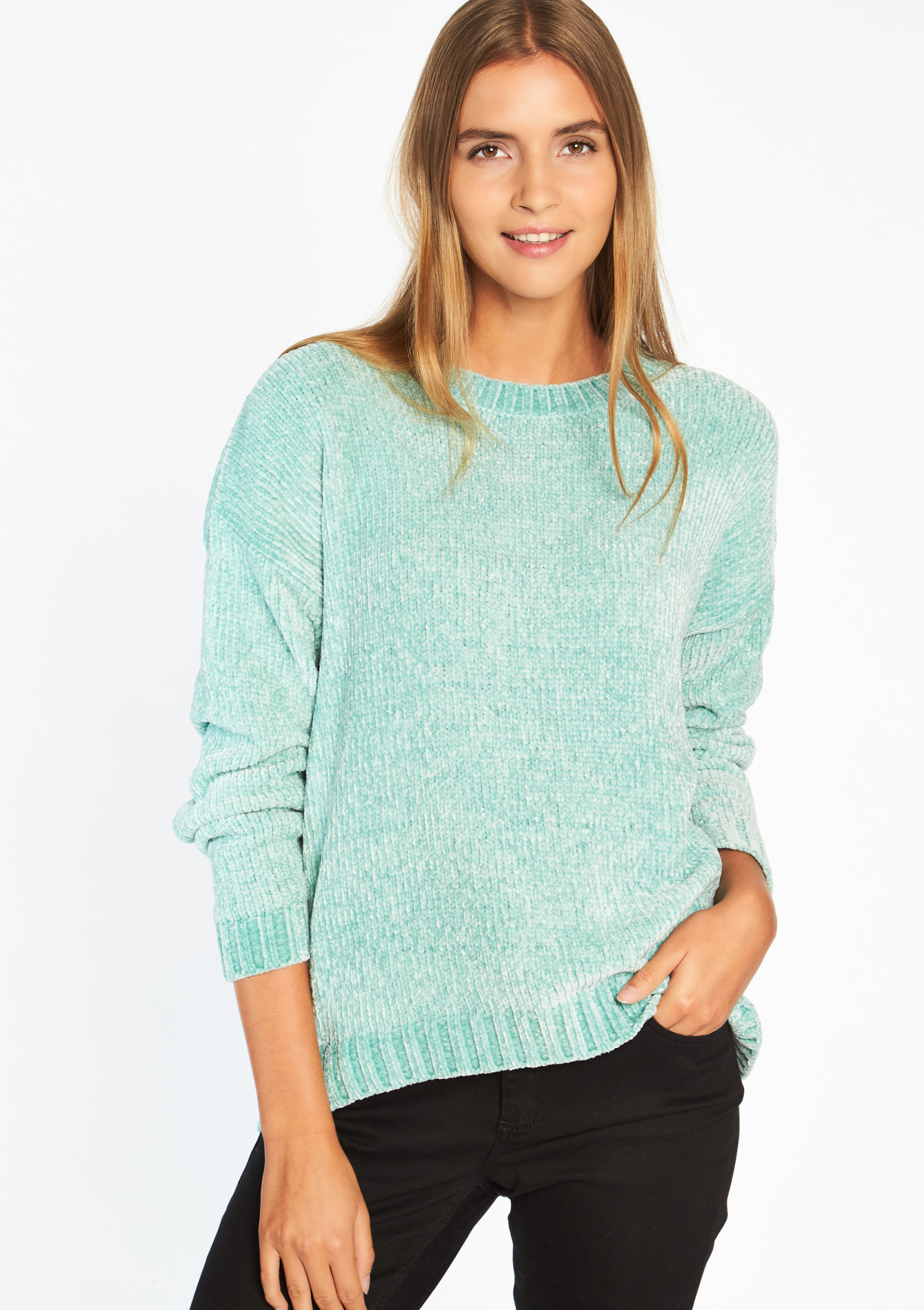 Soft sweater in chenille yarn - LolaLiza